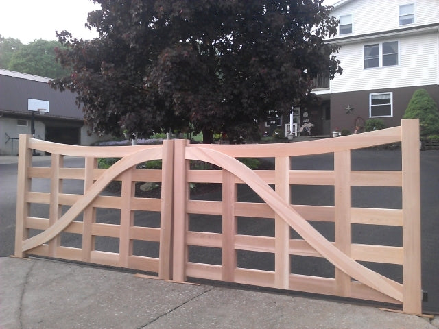 Country Style Unique Wooden Driveway Gate